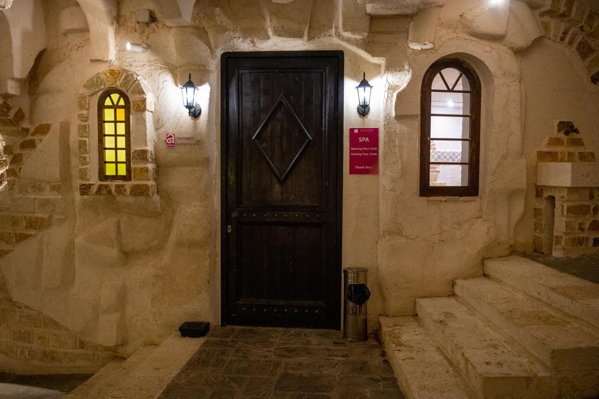 Bougainville Bay Apartments Sarandë Eksteriør bilde