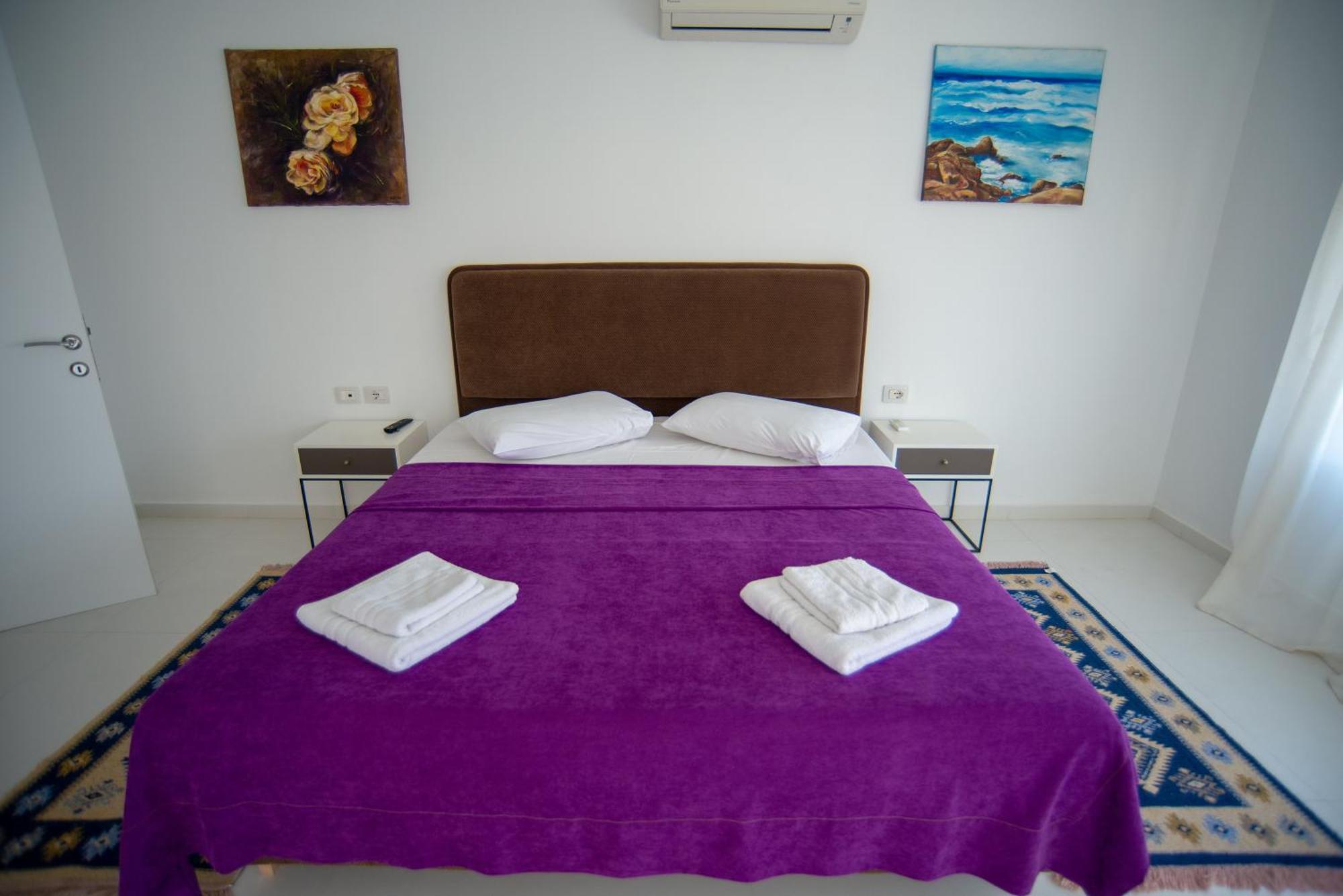 Bougainville Bay Apartments Sarandë Rom bilde